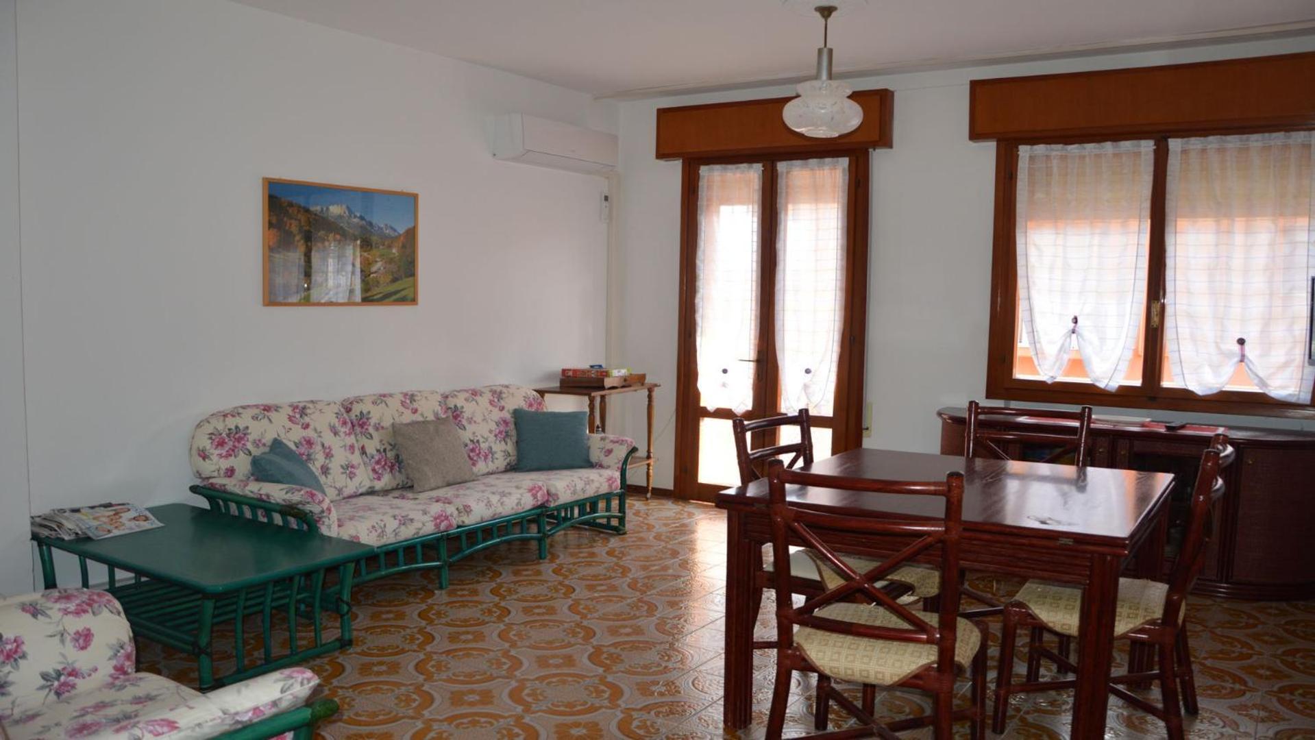 Comfortable 2 Bedroom Apartment - Beahost Rentals Caorle Zewnętrze zdjęcie